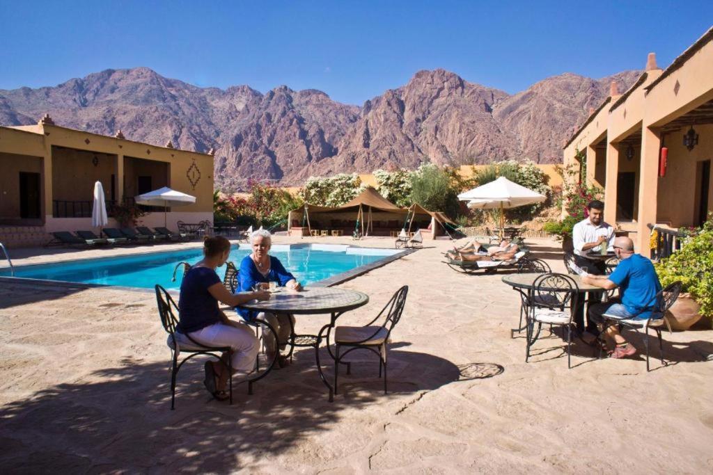 Click Excursions Tafraoute Hotell Taddart Eksteriør bilde